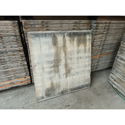 Steenschotten Lariks-douglas 120 x 115 x 4.5 cm mooie kwaliteit