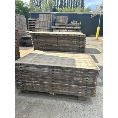 Panneaux de coffrage mélèze-douglas 140 x 97 x 5 cm