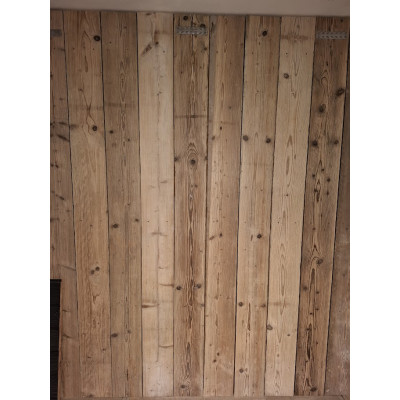 Planche d'échafaudage brossée