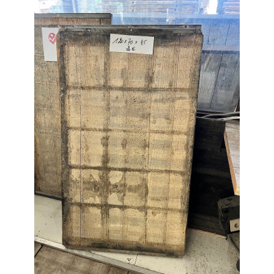 Panneaux de coffrage mélèze-douglas 120 x 70 x 4,5cm