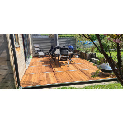 Steenschotten nieuwe lariks-douglas 120 x 120 x 3.5 Nieuwe  AUTOCLAAF bruin Klasse 4